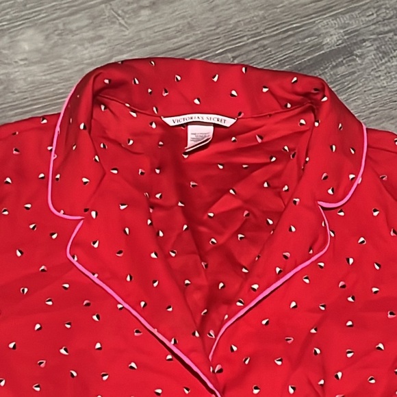 Victoria’s Secret Ruffle Heart Print Romper - Picture 4 of 12